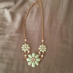 Green flower necklace